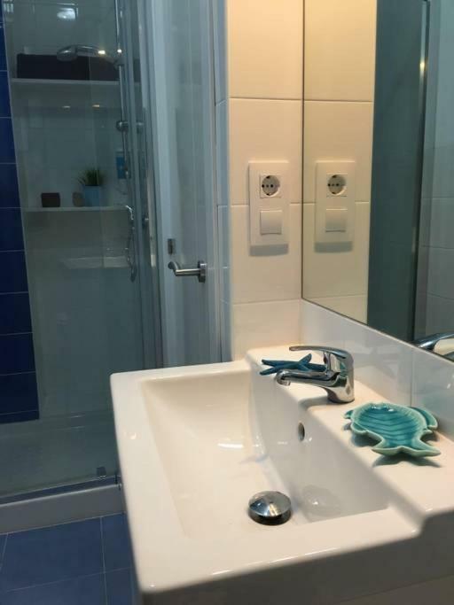 فالنسيا The Apartment Blue Sea المظهر الخارجي الصورة